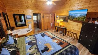 Little Slice of Heaven -1BR 1BA Close to Town and Resort Amenities cabin - Pigeon Forge - 7