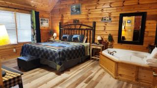 Little Slice of Heaven -1BR 1BA Close to Town and Resort Amenities cabin - Pigeon Forge - 6