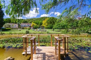Magnanerie rénovée avec son parc - 5