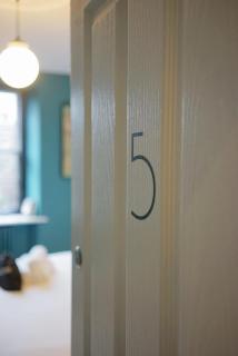 The Alma Taverns Boutique Suites - Room 5 - Hopewell - 1