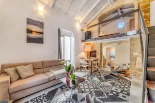 Vecchio Forno - Jacuzzi Suite - Happy Rentals - 0