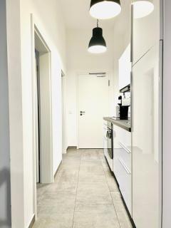 Stylish 3-bedroom apartment in Stuttgart City! - 7