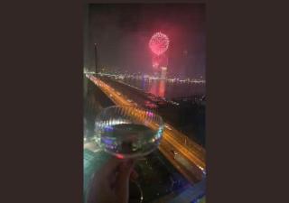 Lux Panoma River View Apt - 2
