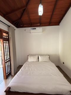 Rolling hills retreat - 8