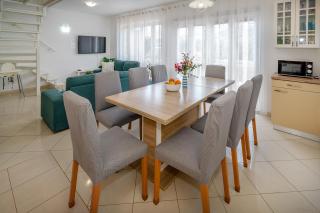Apartments Mimoza - 1