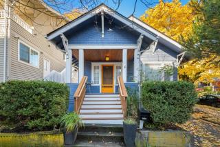 119 - Historic Gem in the U District - 5