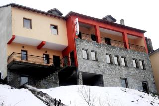 Eleni's Guesthouse - Pisoderi - 0