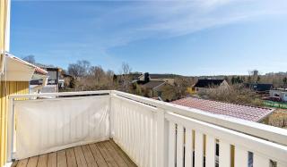 Sky View with a garden - 7