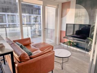Latitude 43 Flat - 1BR near Dundas-Sankofa and TMU - 2