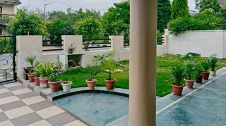 Vijay Mansion Pratap Enclave - 7
