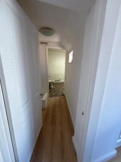 House 1 - 4