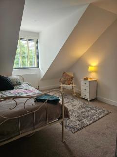 House Sleeps 7 with Garden and Parking - 0