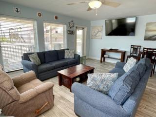 Beachgate Condo Suites and Hotel 211 - 212 - 213 condo - 9