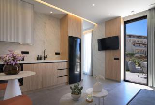 NAEMA Seafront Living 2BR Suite - 5
