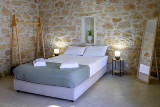 Bastakis Studio Silver - 1
