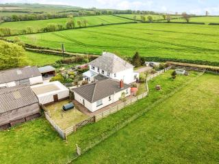 2 Bed in Barnstaple oc-51619 - 0