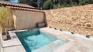 Sauna et Spa, piscine chauffée, Gîte le Carrousel - Piolenc - 9