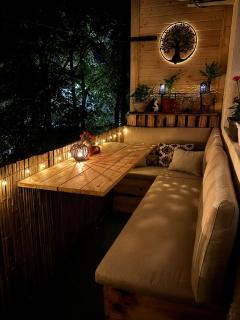 Elegant&Cozy Home 10 min to Sea Garden - 8