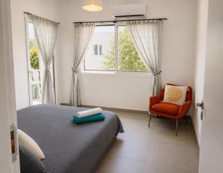 Spacious Apartment by salt lake in Larnaca - 4