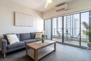 Harbour View Apartment on 11th floor King Bed - 8