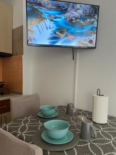 Comfortable apartment near lungomare - 8