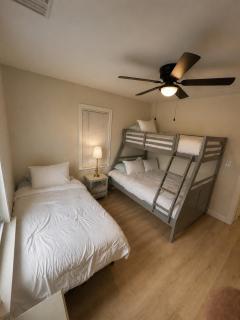 Cozy Wildwood House - Great Location - 1