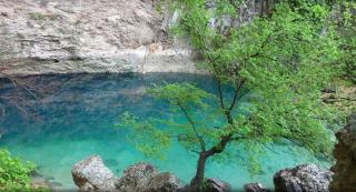 LA PERLE DE PROVENCE-Magnifique Vue CLIM LINGE Golf Saumane 6P Piscine Tennis - 8