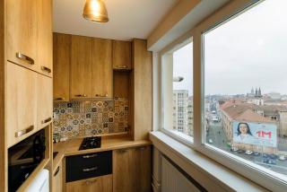 Modern Apartment with City View - 5