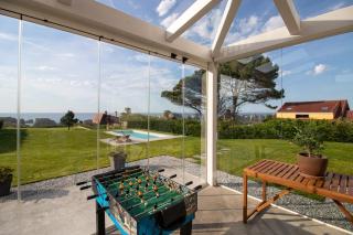 Villa con piscina privada, jardín y vistas al mar - 9