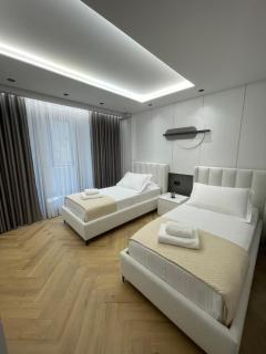 Brand New Modern Elite Apartment in Blloku - 5