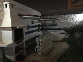 VILLA MEDITERRANEENNE - Quartier Prisé- - 4