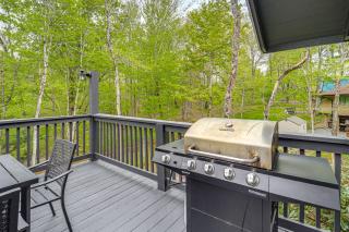 'Bear Crossing Chalet:' Beech Mountain Family Home - 9