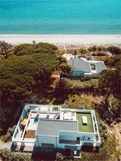Elegant Architect-Designed Home In Upper Corsica - 9