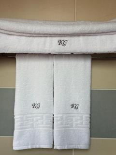 Kron Garden Retreat - 2
