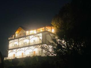 Golden Petal Resort - 4