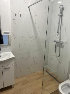 apartment with 2 bedrooms and 2 bathrooms, 90 m2 Iva Lola Ribara 42-46 - 4