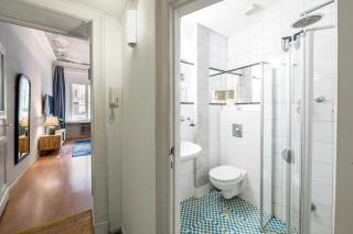 The Gleditsch - Central Schöneberg location, 1BR, 1 living room, group friendly, ideal for 2 - 4 Guests - 3