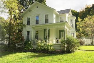 1860 French Country Farmhouse Sleeps 10 - 0