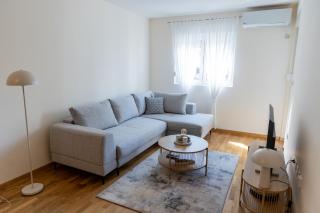 Lumi Apartment - 4