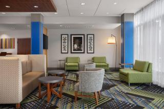 Holiday Inn Express & Suites - Aurora by IHG - 5