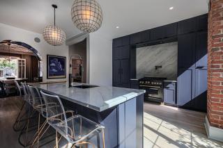 Loose Park Modern Mansion - 3