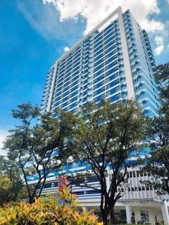 Loop Towers by Vista Residences - 1