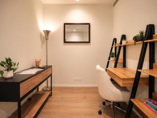 Skyline Suites - Cosy Study Suite, Australia 108 - 7