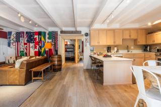Chalet 21 by Mammoth Mountain Chalets - 8