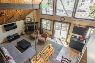 Chalet 16 by Mammoth Mountain Chalets - 4