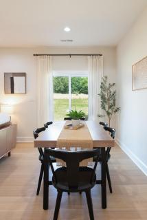 Luxury Townhome Near Liberty Sleeps 8 - 6