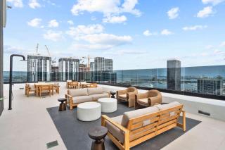 Luxury Miami Condo Near Bayfront Park - 1