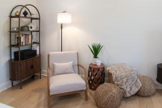Luxury Townhome Near Liberty Sleeps 8 - 1