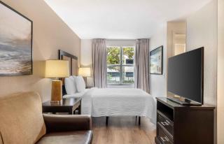 Extended Stay America Suites - Tampa - Airport - N Westshore Blvd - 1