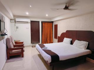 Stay N Tour Home Adyar Chennai - 8